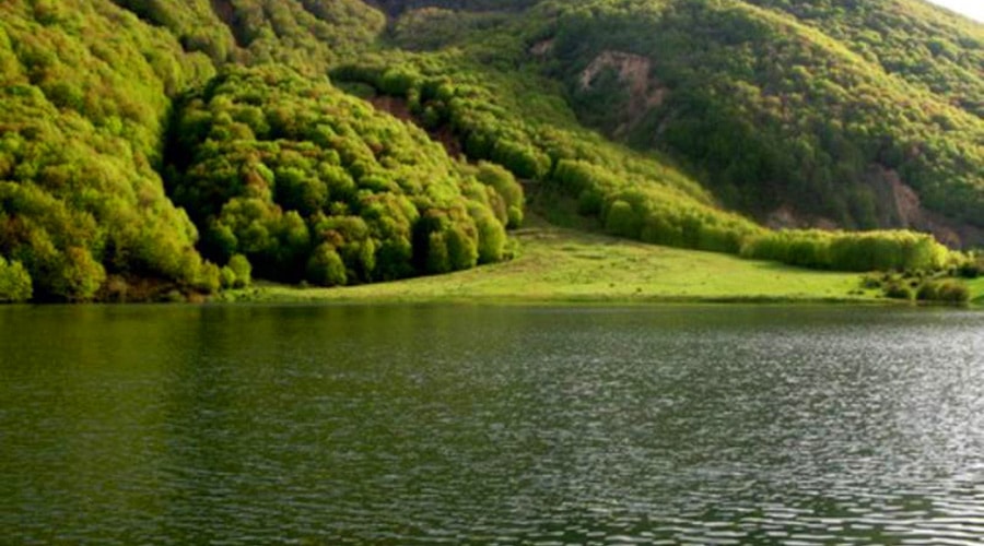 دریاچه یسان